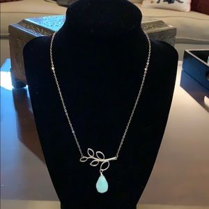 Beautiful Leaf Necklace